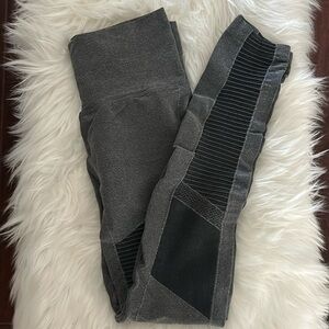 Alo moto grey leggings